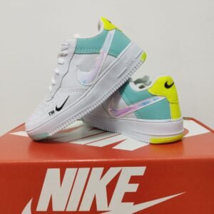 12 NIKE 26 AO 33