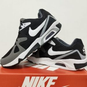 20 NIKE 38 AO 43