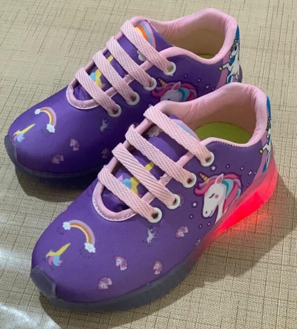 TENIS UNICORNIO 20 AO 26